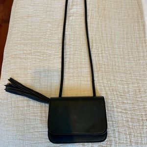 Topshop black shoulder/crossbody bag